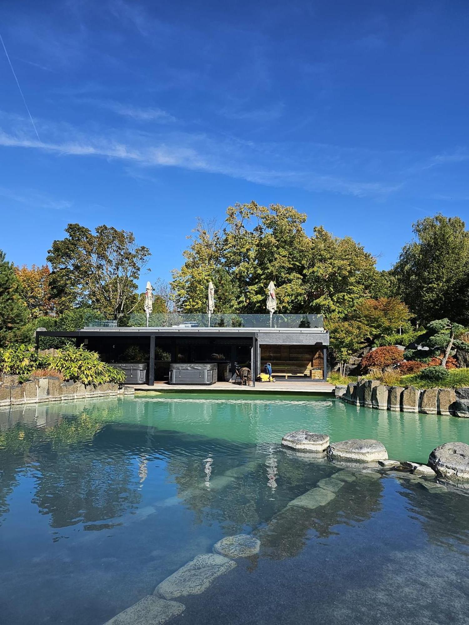 Zen Garden Resort, Zánka Esterno foto