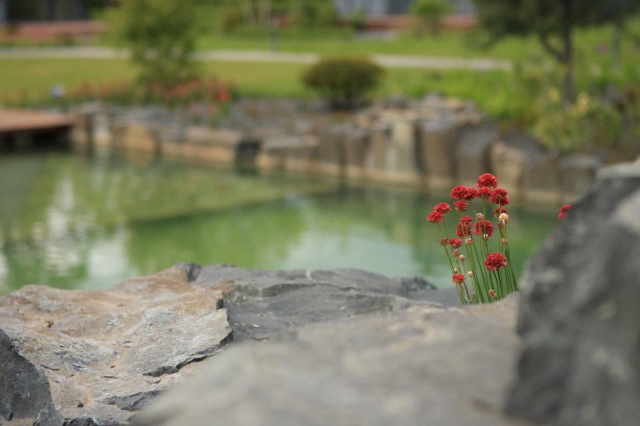Zen Garden Resort, Zánka Esterno foto