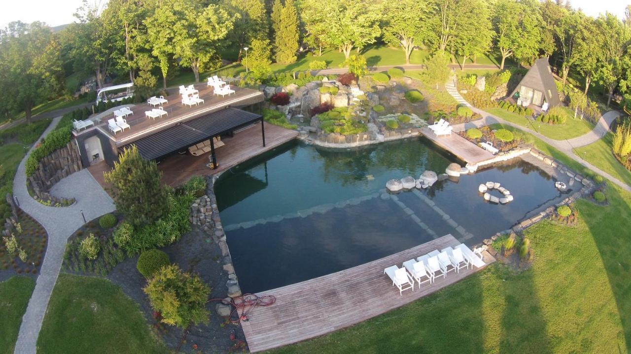 Zen Garden Resort, Zánka Esterno foto